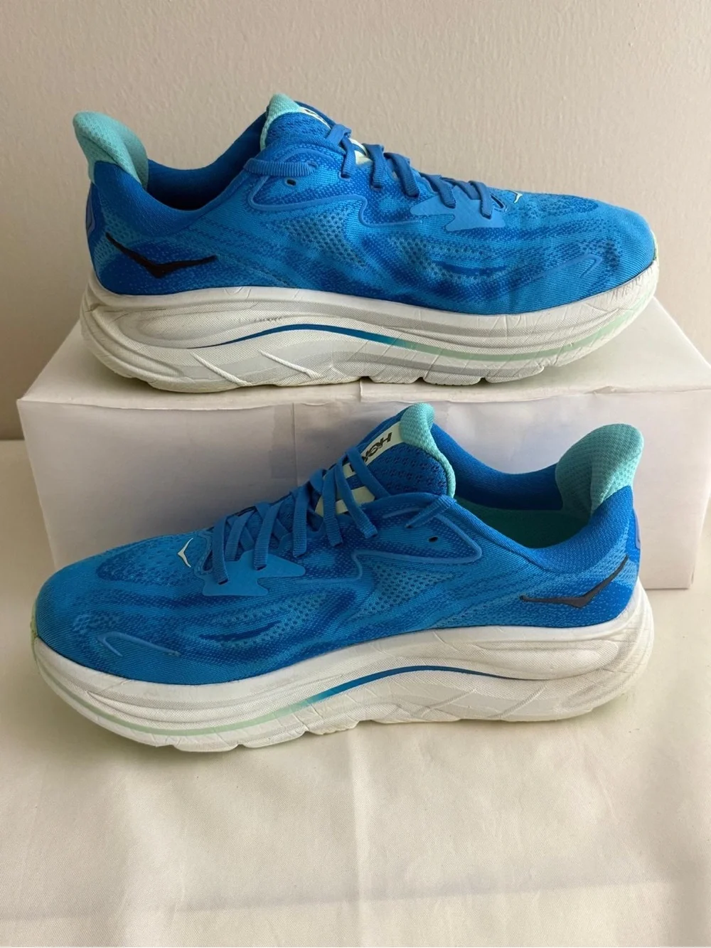 HOKA Clifton 10 Wide Skyward Blue - Men’s 11 2E Athletic NO INSOLES
